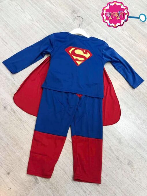Superman Cosplay dress-up