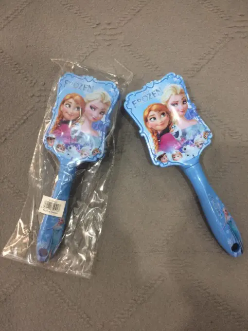 Disney Frozen Princess  Anna Elsa Anti-static Hair Care Brushes - Image 3