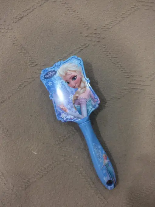 Disney Frozen Princess  Anna Elsa Anti-static Hair Care Brushes - Image 6